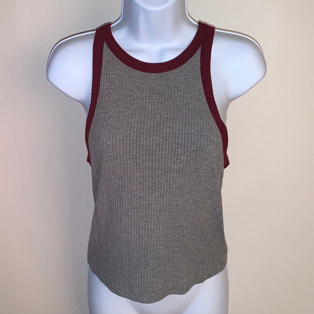 Aeropostale woman’s Sleeveless shirt size large